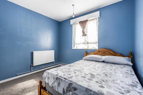 Flat 2, Alder House Alder Close, London, SE15 6LH
