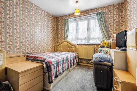 Flat 2, Alder House Alder Close, London, SE15 6LH