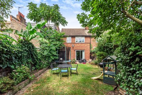 48 Deodar Road, London, SW15 2NN