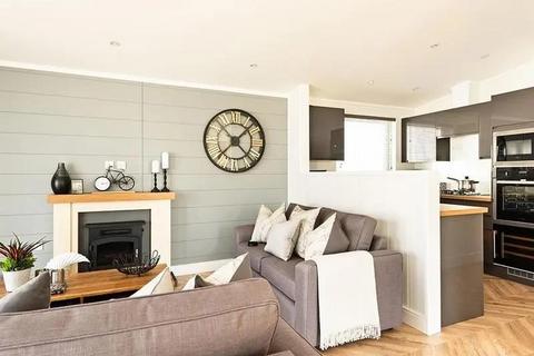 2 bedroom lodge for sale - Plot 9, Dovecote, Delamere Lake Holiday Park, Chester Road, Oakmere, Northwich