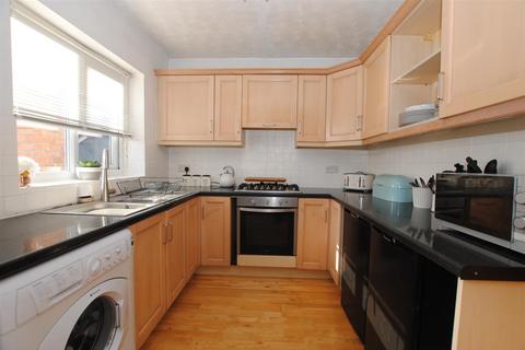 53 Ashgate Avenue, Chesterfield, S40 1JD