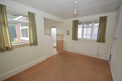 88 Davids Drive, Wingerworth, Chesterfield, S42 6TS