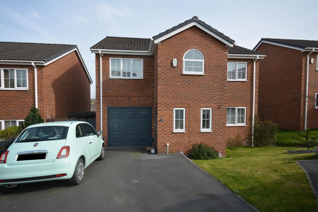 Ash Grove, New Tupton, Chesterfield... 4 bed detached house £290,000