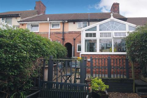 3 bedroom terraced house for sale - Houfton Crescent, Bolsover, Chesterfield, S44 6BP