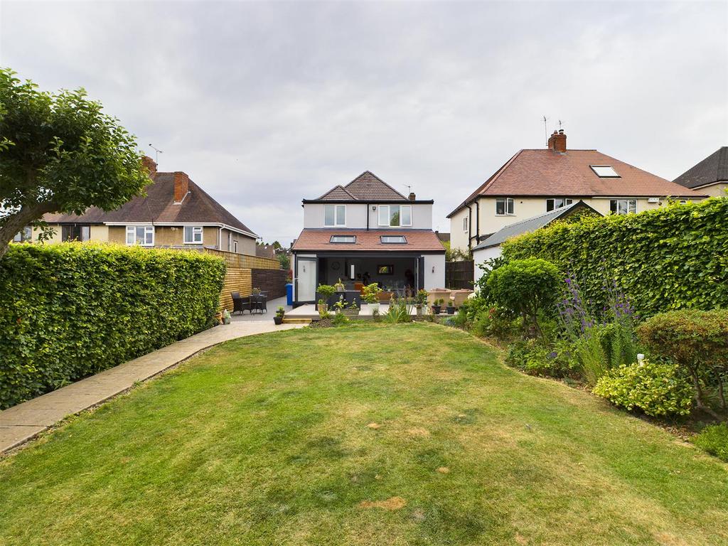 Hazel Drive, Walton, Chesterfield... 3 bed detached house £495,000