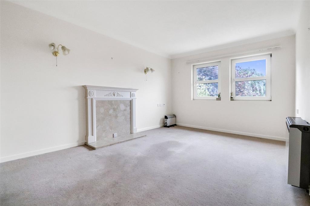 Barum Court, Litchdon Street, Barnstaple, EX32 1 bed apartment for sale