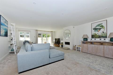 6 bedroom detached house to rent - St Leonards Hill, Windsor, Berkshire, SL4