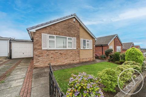 3 bedroom bungalow for sale, Templegate Road, Leeds