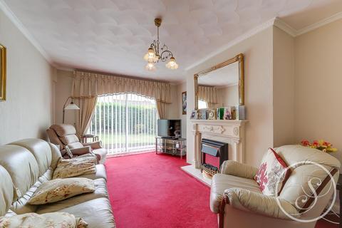 3 bedroom bungalow for sale, Templegate Road, Leeds