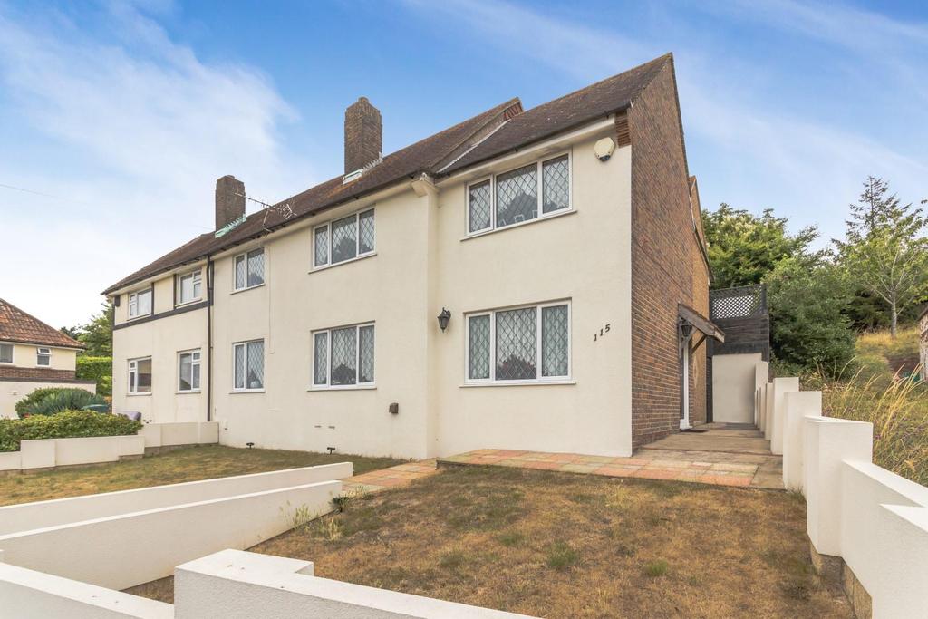 Norwich Drive, Brighton 3 bed semidetached house for sale £450,000