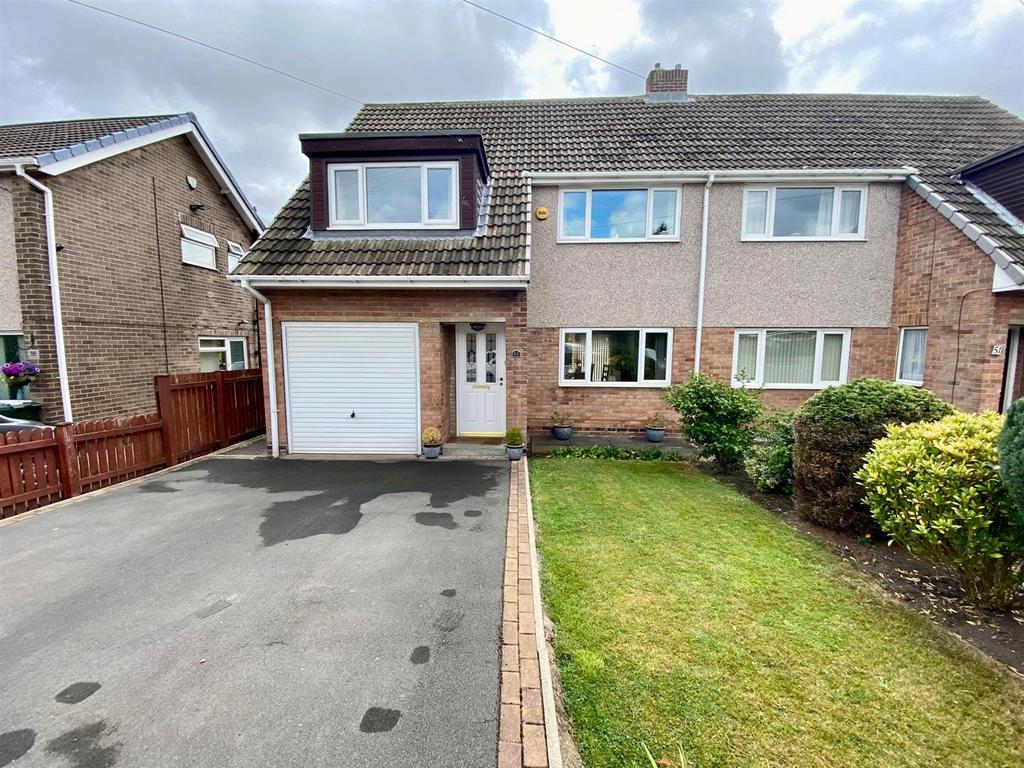 Water Royd Avenue, Mirfield 3 bed semidetached house £250,000
