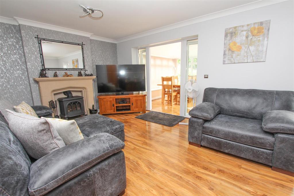 Riverside Way, Hanham, Bristol 5 bed house £525,000