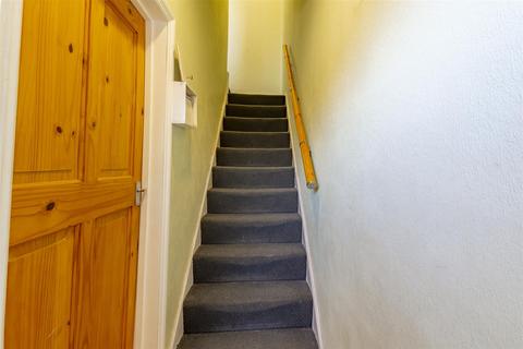 45 Ambleside Road, Nottingham, NG8 5QW