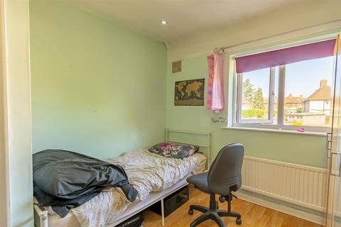 45 Ambleside Road, Nottingham, NG8 5QW