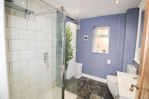 28 Bank View, Northampton, NN4 0RS