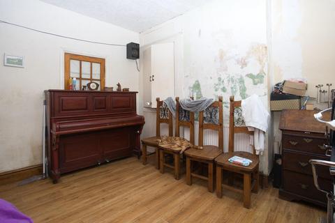 57 Broadmead Road, Folkestone, CT19 5AW