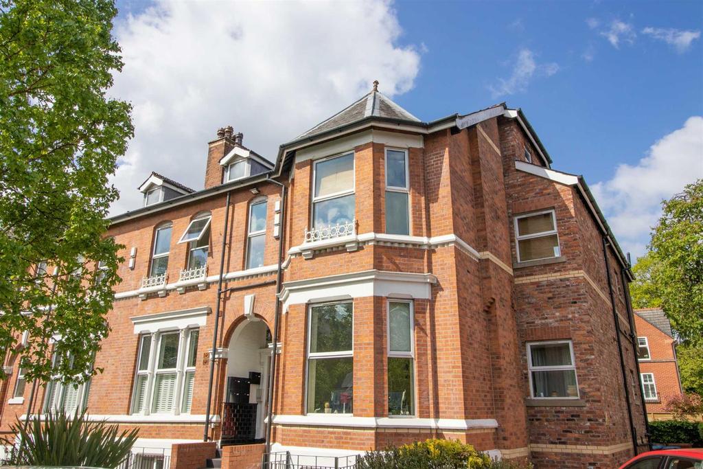 Lyndhurst Court, Whitelow Road, Chorlton 2 bed apartment £310,000