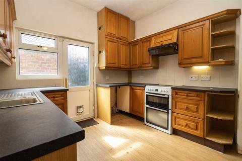 53 Brantingham Road, Whalley Range, Manchester, M16 8PP