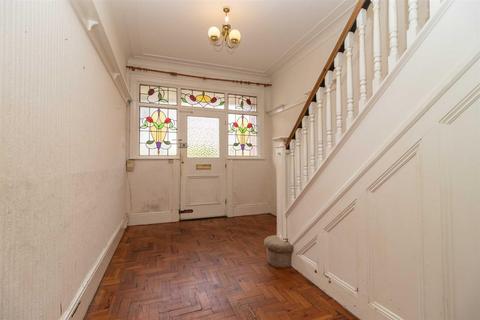 53 Brantingham Road, Whalley Range, Manchester, M16 8PP