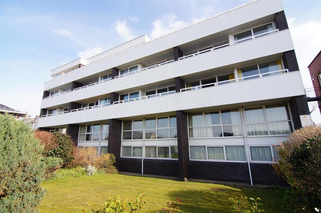 Glendower Court, Rhyl 1 bed apartment £125,000