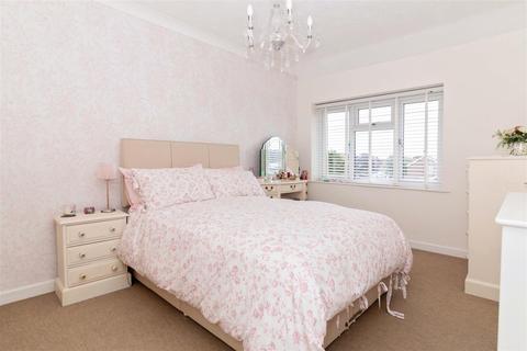 48 Blacksmiths Crescent, Sompting, Lancing, BN15 0BY