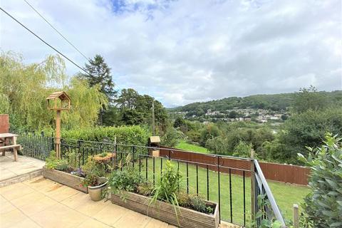 Meadow Bank Bagpath, Brimscombe, Stroud, GL5 2SJ