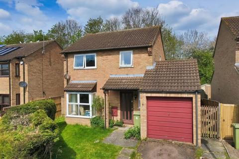 4 Hetton Close, Heelands, Milton Keynes, MK13 7NP
