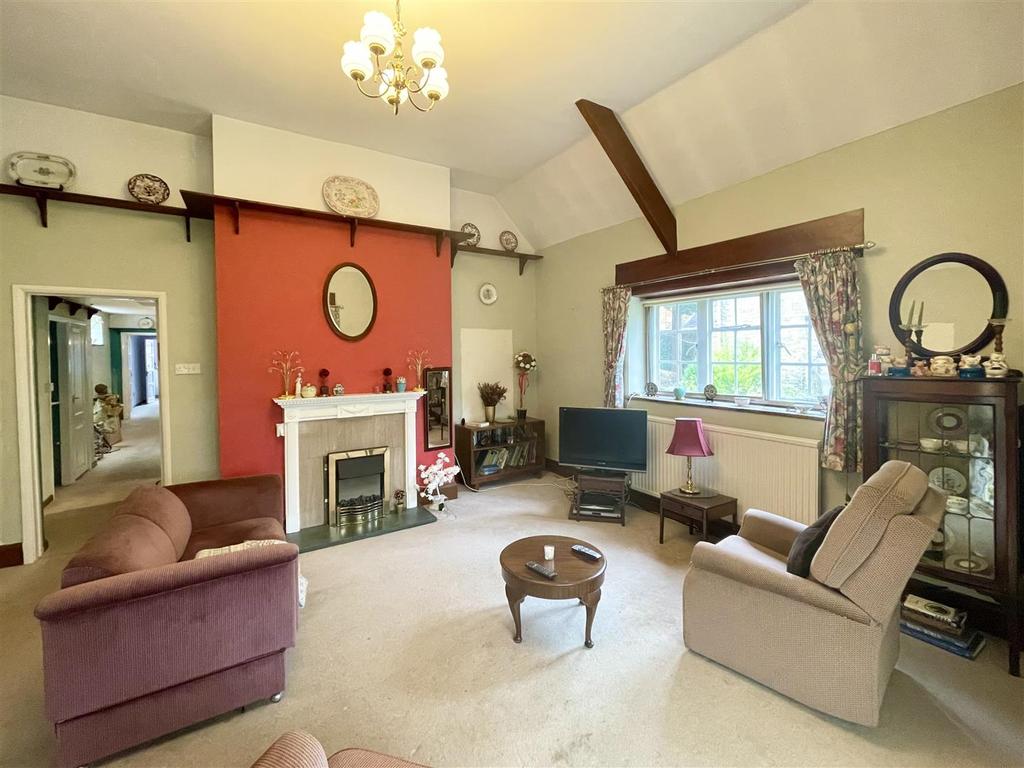 Coxwell Street, Cirencester 2 bed barn conversion for sale £750,000