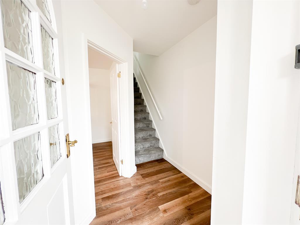Wallingford Road, Knowle, Bristol... 3 bed semidetached house £275,000