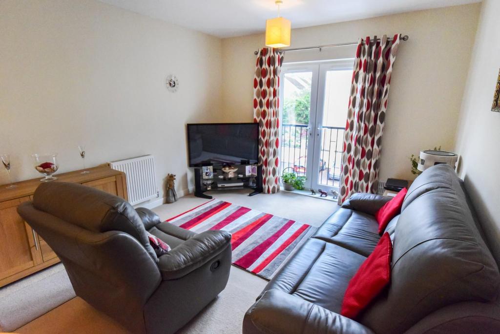 Sycamore Avenue, Bingley 2 bed apartment £139,950