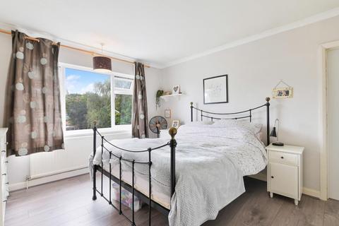 76 Chadacre Road, Epsom, KT17 2HE