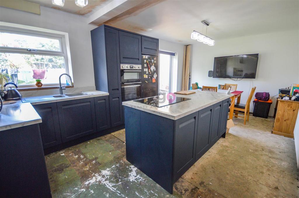 Lightwood Road, Marsh Lane... 3 bed semidetached house £260,000