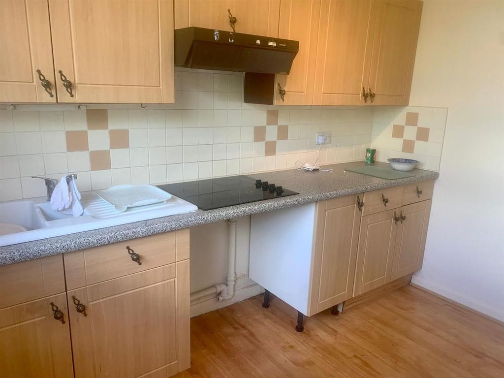 Winchester Crescent, Ilkeston 2 bed detached bungalow £210,000