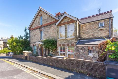 5 bedroom semi-detached house for sale - Priory Grove, Dover