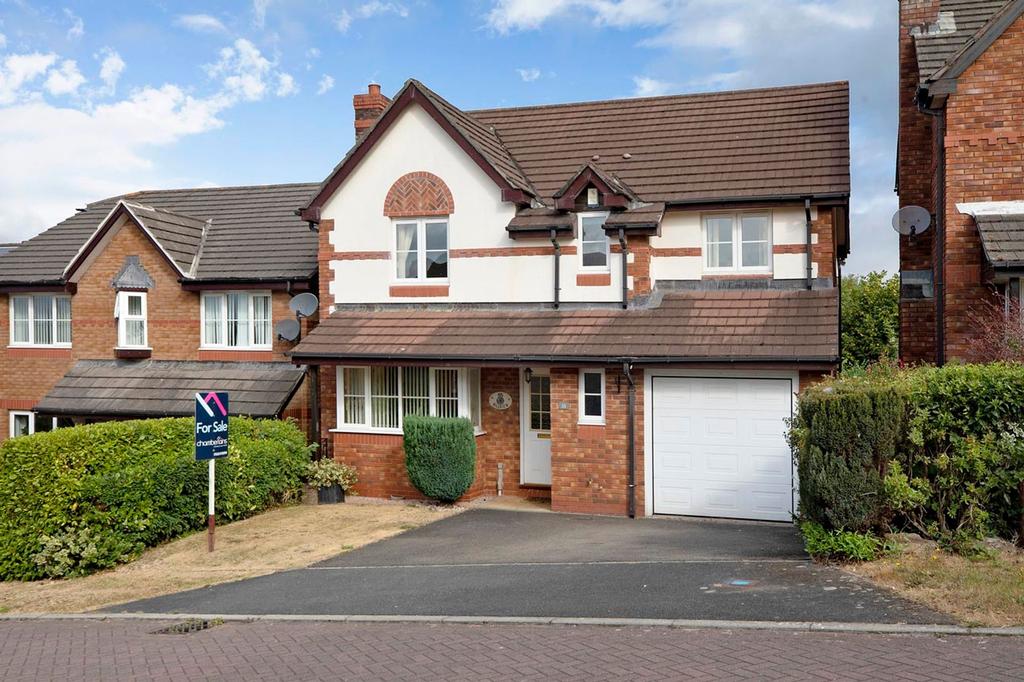 Southbrook Road, Bovey Tracey, TQ13 4 bed detached house for sale £