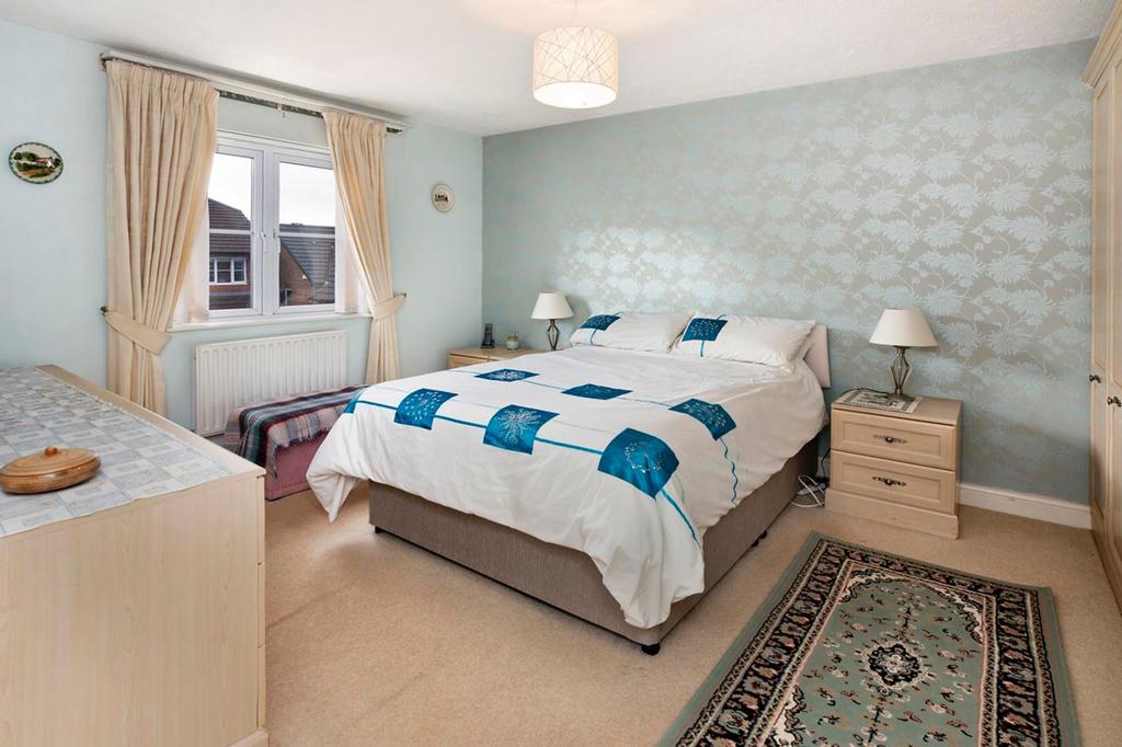 Southbrook Road, Bovey Tracey, TQ13 4 bed detached house £460,000