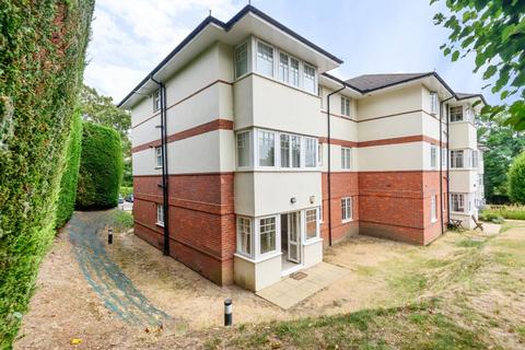 Flat 2, Hascombe Brooklyn Road, Woking, GU22 7SN