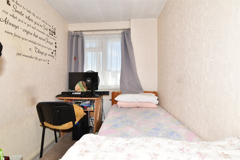26 Brambley Crescent, Folkestone, CT20 3PU