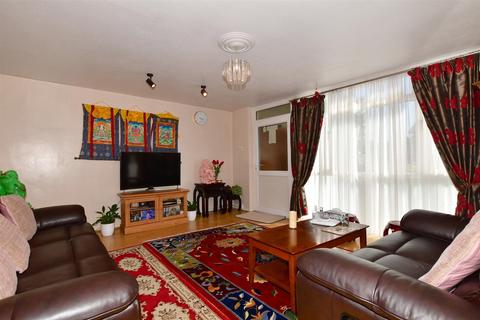 26 Brambley Crescent, Folkestone, CT20 3PU