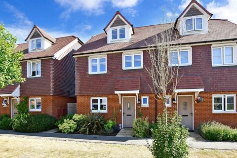 5 Valley Close, Tonbridge, TN11 0FN