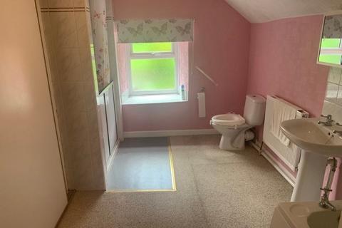 32 Heol Twrch, Lower Cwmtwrch, Swansea, SA9 2TE