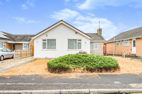 3 bedroom bungalow to rent - Merley, Wimborne, Dorset, BH21 1TE,