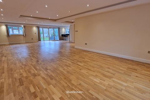 6 bedroom detached house for sale, CLAREMONT ROAD, HADLEY WOOD EN4