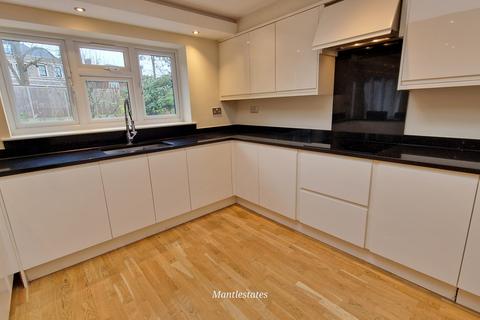 6 bedroom detached house for sale, CLAREMONT ROAD, HADLEY WOOD EN4