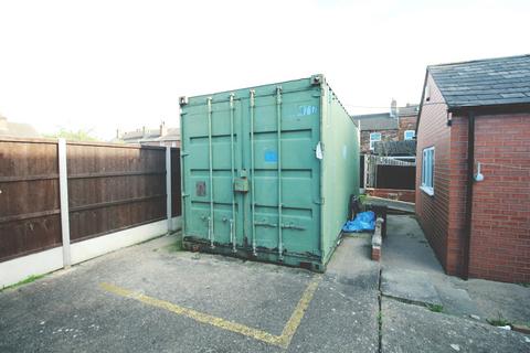 Storage to rent, 34 Ripon Street, Storage Container, Ripon Street, Lincoln, Lincolnshire, LN5 7NL, United Kingdom