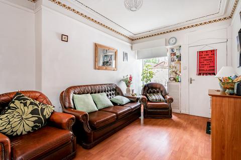 24 Bathfield, Edinburgh, EH6 4EB