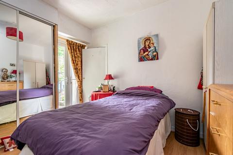 24 Bathfield, Edinburgh, EH6 4EB