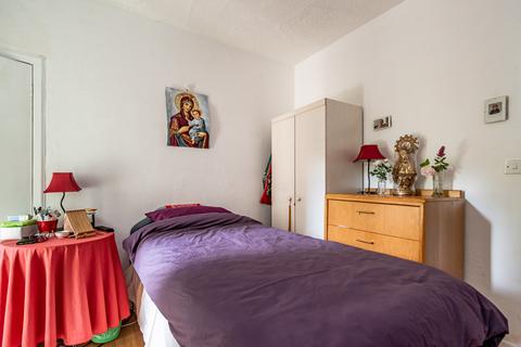 24 Bathfield, Edinburgh, EH6 4EB