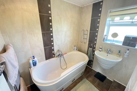 49 Biddick Hall Drive, South Shields, NE34 0TW