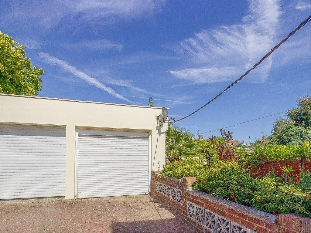 Single Garage